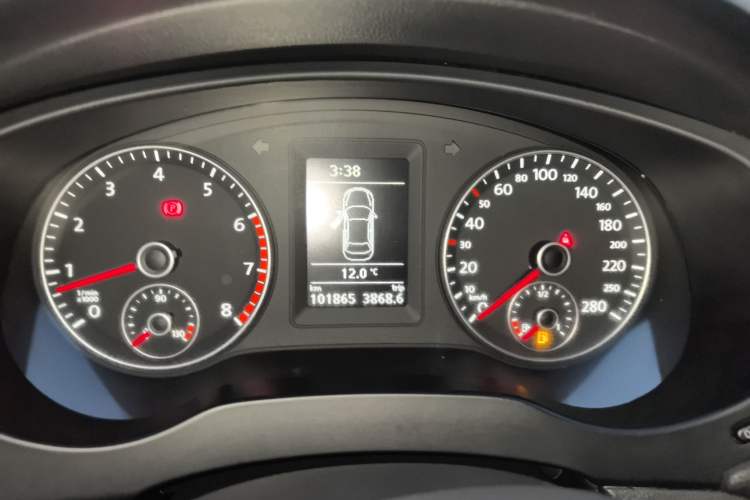 Used Volkswagen Sagitar 2014 Revised Version 1.4TSI Manual Luxury Edition
