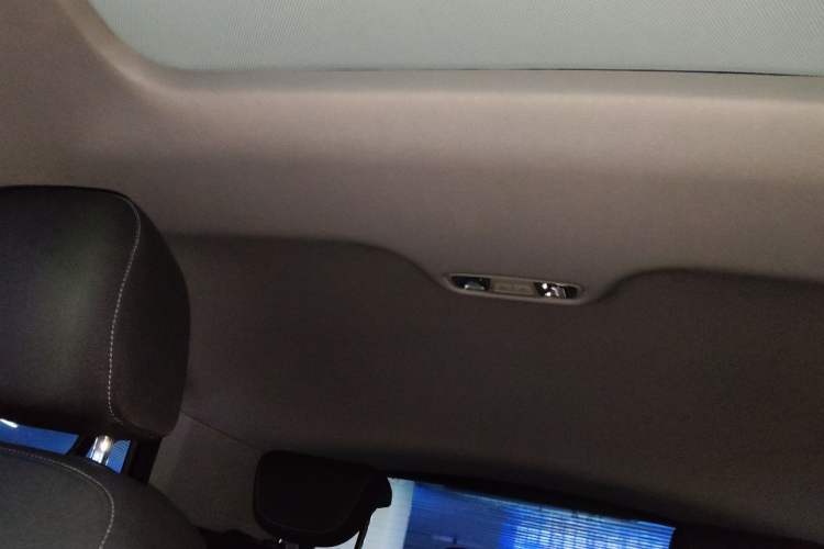 Used Audi Q2L 2018 35 TFSI Launch Exclusive Edition China VI
