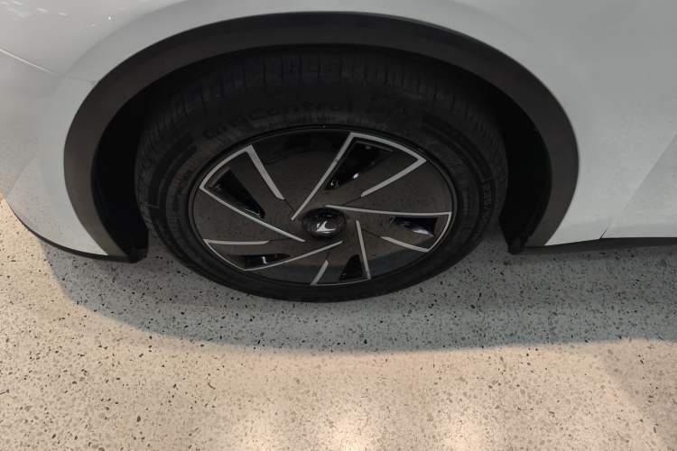 Used ARCFOX Alpha S5 2024 560PRO 185kW
