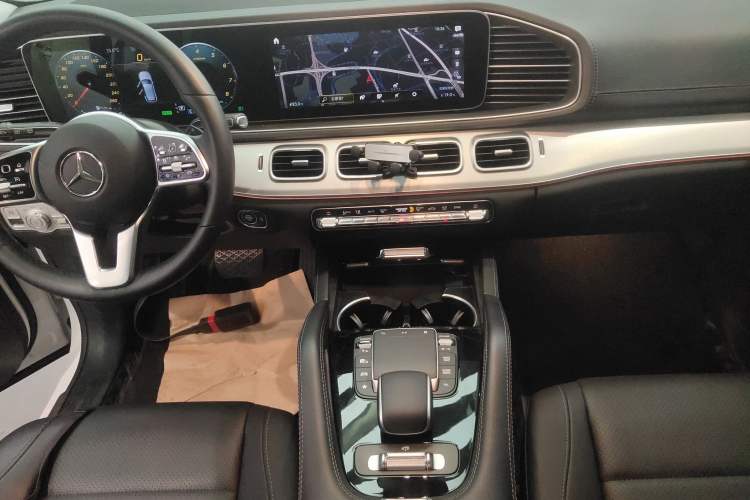 Used Mercedes-Benz GLE 2022 Refreshed GLE 450 4MATIC Stylish Edition
