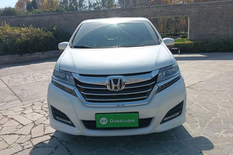 Used Honda Elysion 2016 2.4L Style Edition
