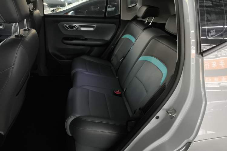 Used AION Y 2023 Younger Star Edition
