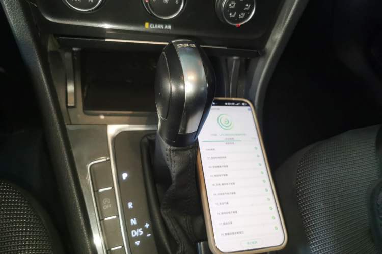 Used Volkswagen Golf 2018 230TSI Automatic Comfort Model
