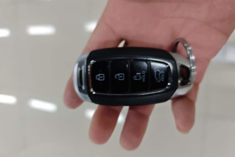 Used Hyundai Custo 2021 380TGDi Deluxe Edition DLX