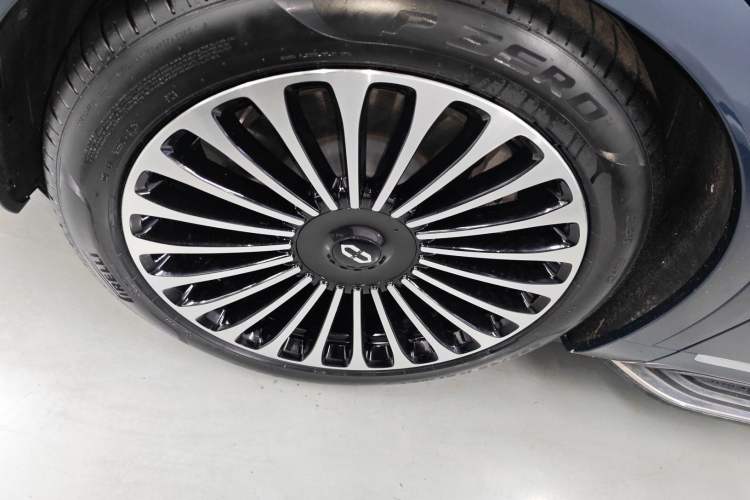 Used Hima AITO M9 2024 All-Electric Ultra Version 100 kWh 5-Seater Model