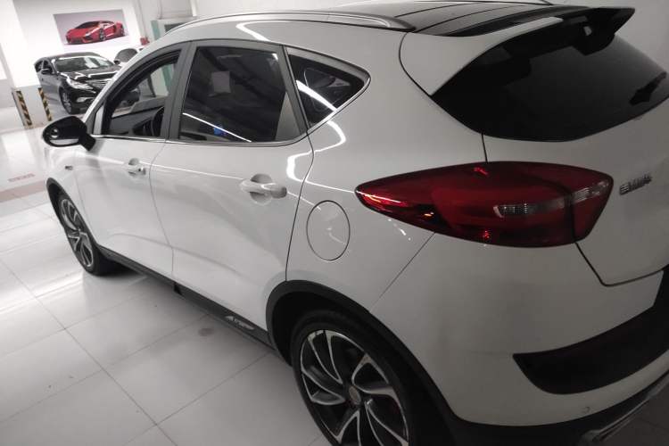 Used Geely Auto Emgrand GS 2017 Sport Edition 1.3T Automatic Smart Connectivity Model
