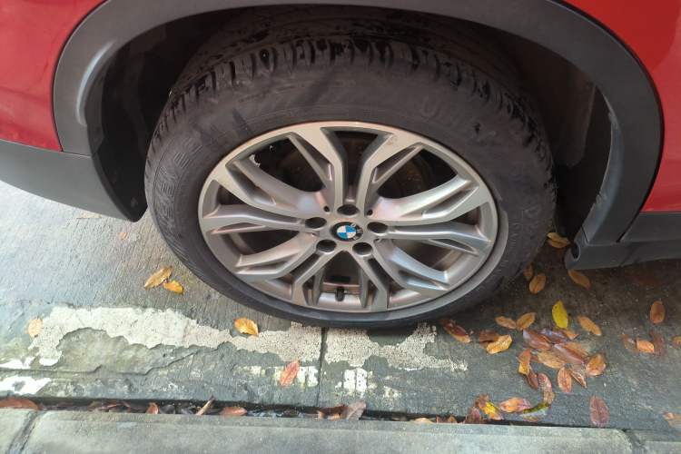 Used BMW X1 2019 sDrive20Li Leading Model
