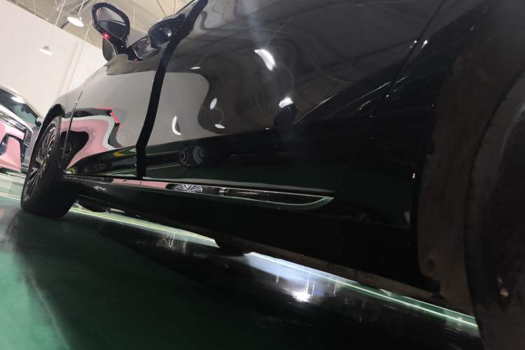 Used Hongqi H5 2024 2.0T Automatic Smart Connect Flagship Edition
