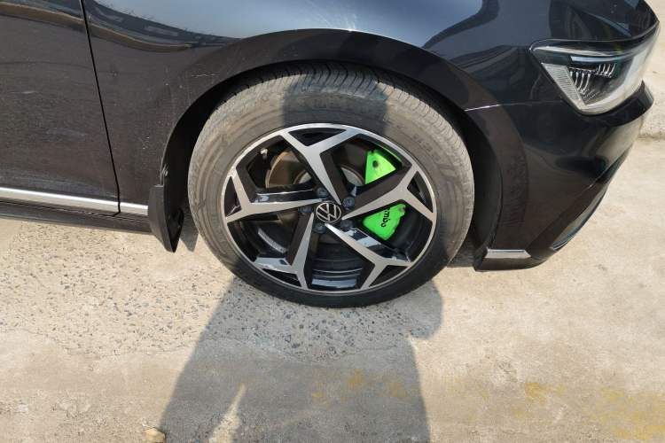 Used Volkswagen Magotan 2023 2 Million Units Commemorative Edition 330TSI DSG Luxury Version