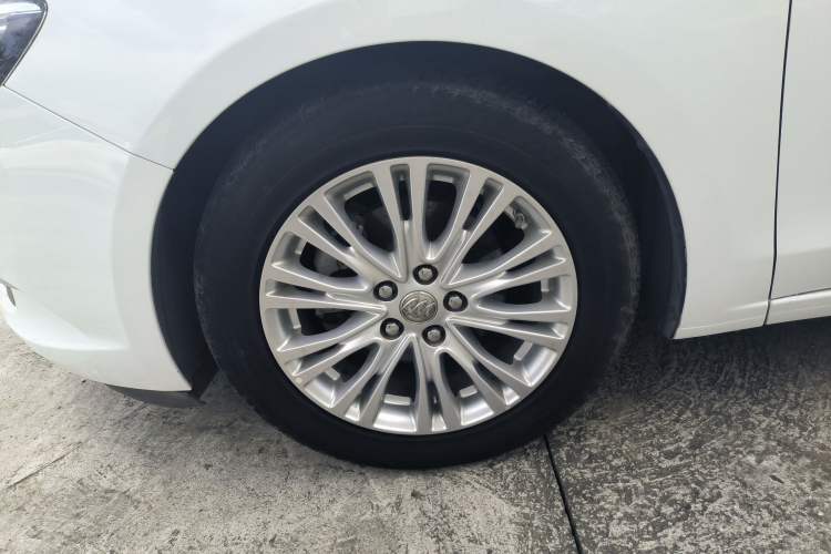 Used Buick GT 2016 15N Automatic Elite Edition
