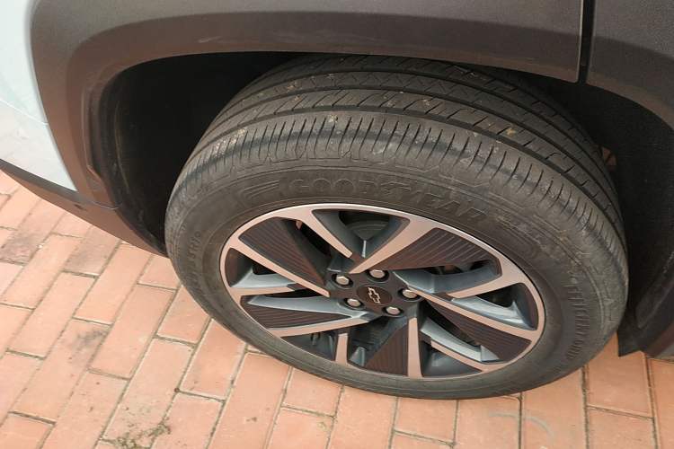 Used Chevrolet Equinox Plus 2024 102km RS Ultimate Edition
