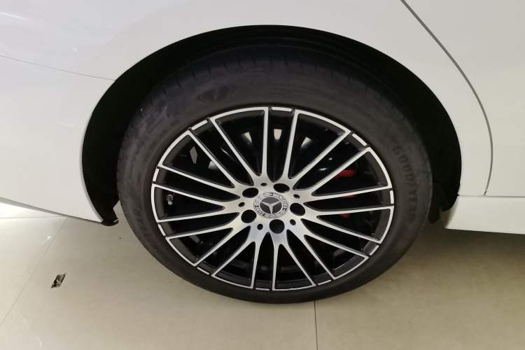 Used Mercedes-Benz C-Class 2023 Restyled C 260 L Sport Edition
