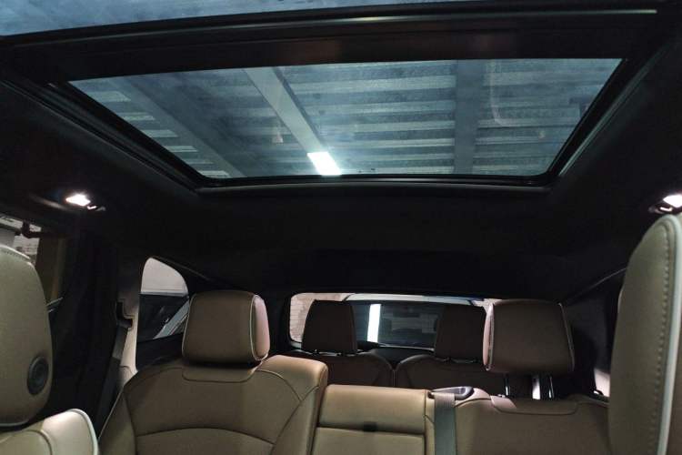 Used Buick Enclave 2022 652T 4x4 Prestige Flagship 7-Seater
