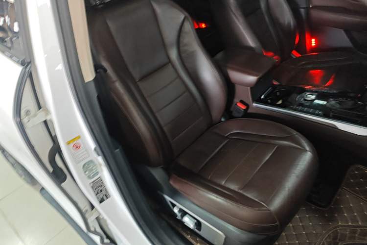 Used Wey VV7 2017 2.0T Flagship Edition
