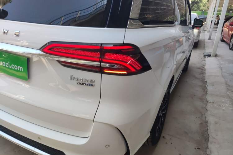 Used Roewe iMAX8 2022 400TGI Prestige Edition
