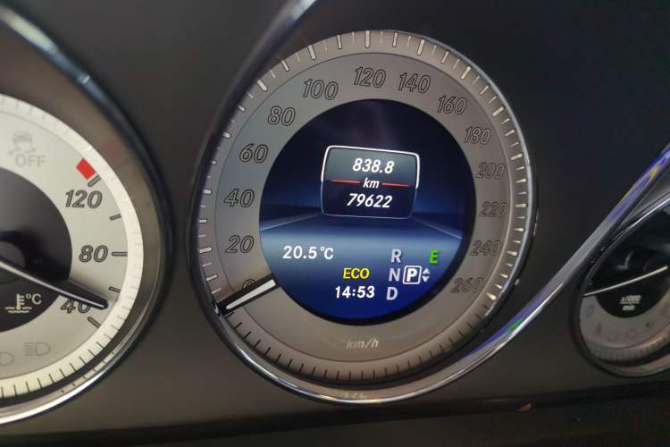 Used Mercedes-Benz GLK-Class 2015 GLK 260 4MATIC Dynamic Edition Ultimate Version