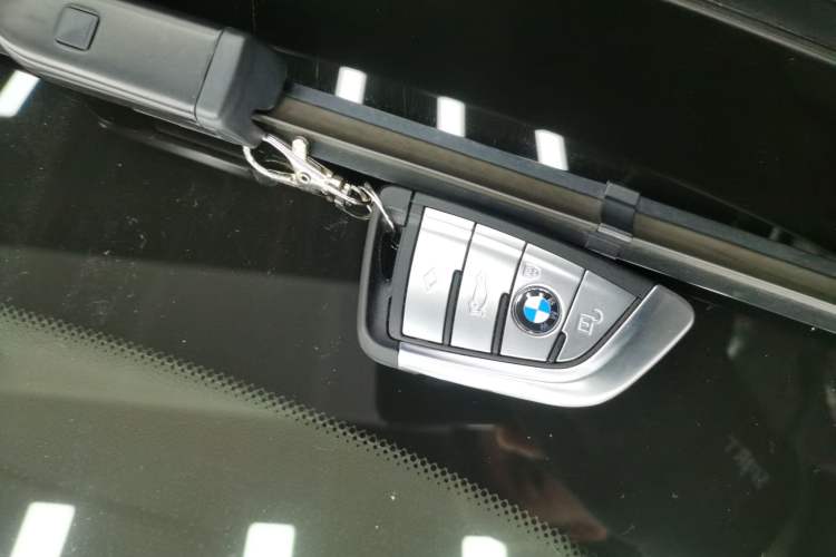 Used BMW 5 Series 2023 530Li Luxury Edition M Sport Package