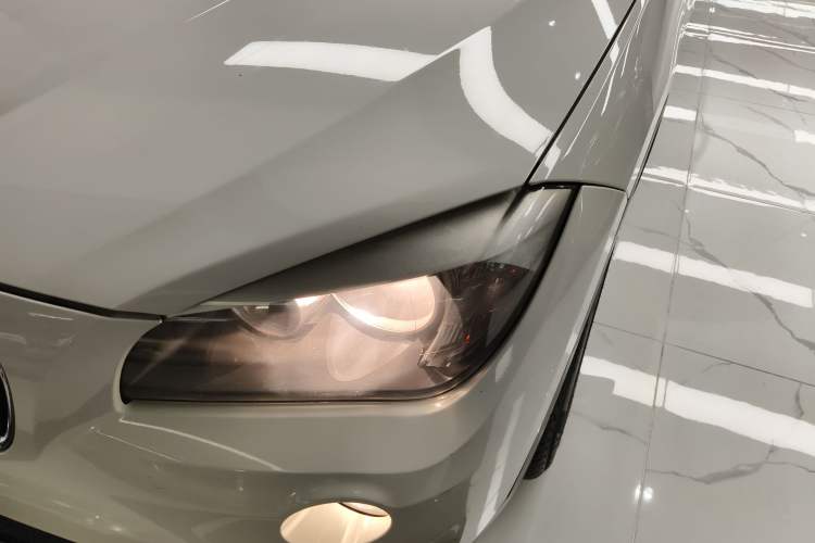 Used BMW X1 2013 sDrive18i Fashion Model
