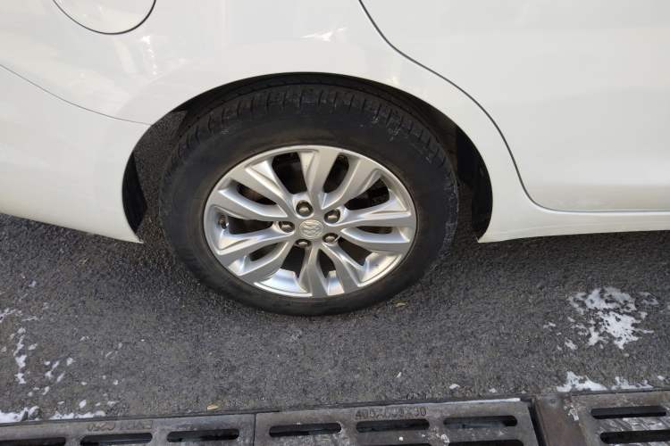 Used Buick GT 2019 15T Dual-Clutch Connected Elite Model China VI
