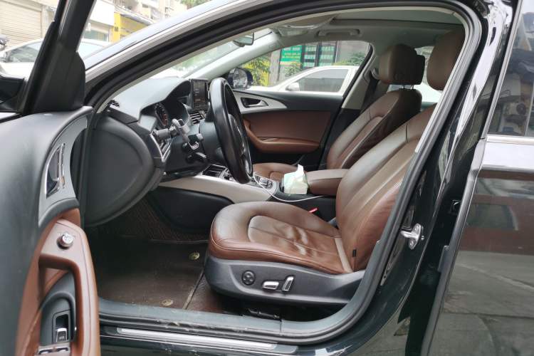 Used Audi A6 2017 Avant 35 TFSI Fashion Model
