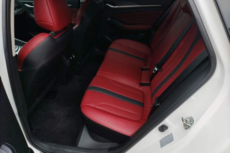 Used Changan Eado 2021 PLUS Blue Whale NE 1.4T GDI DCT Prestige Model
