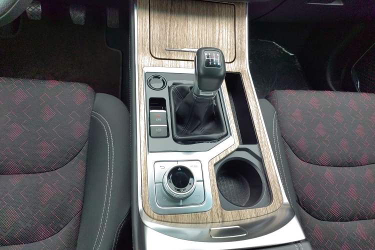 Used JETOUR X70 2020 1.5T Manual Comfort Edition 5 Seats
