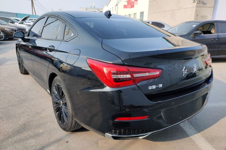 Used Hongqi H5 2022 Classic Model Facelift 1.8T Automatic Smart Connect Flagship Edition
