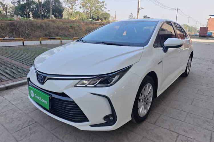 Used Toyota Corolla 2021 Dual-Motor 1.8L E-CVT Elite Edition
