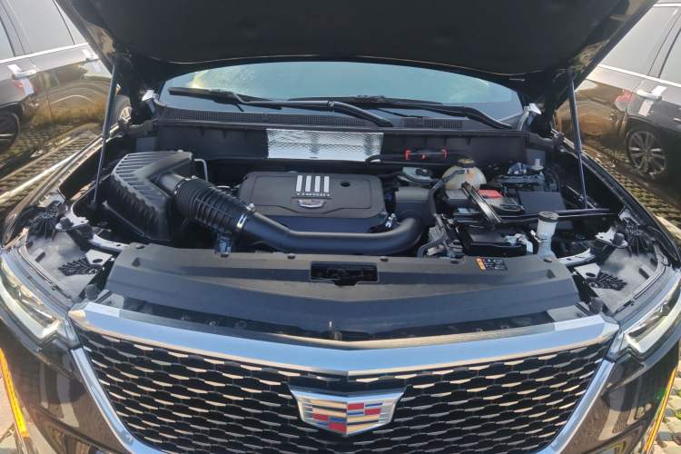 Used Cadillac XT6 2022 2.0T Six-Seater Four-Wheel Drive Luxury Version
