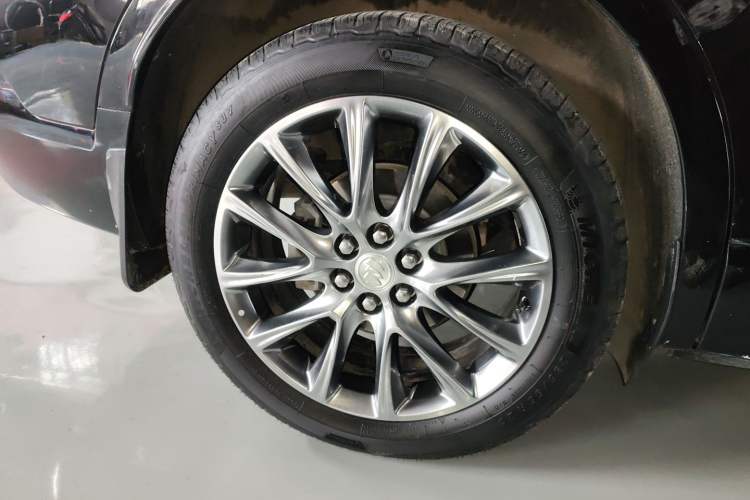 Used Buick Enclave 2020 28T Two-Wheel Drive Prestige Version
