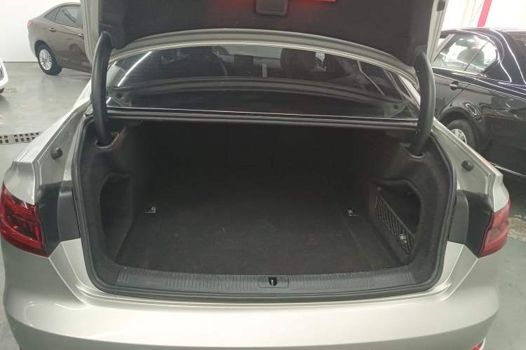 Used Audi A4L 2018 30th Anniversary Edition 40 TFSI Trendy Model