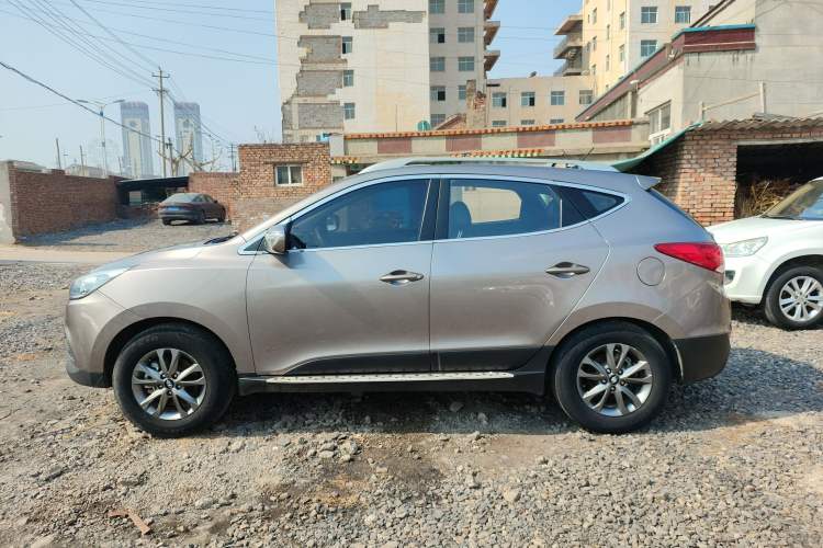 Used Hyundai ix35 2015 2.0L Automatic 2WD Comfort Edition China V Standard
