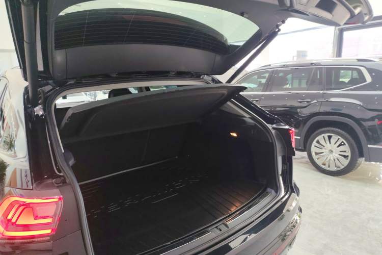 Used Volkswagen Teramont X 2024 380TSI Four-Wheel Drive Longxiang Edition
