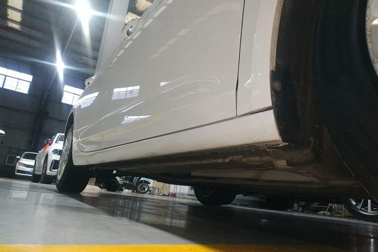 Used Buick Verano 2018 Sedan 20T Dual-Clutch Luxury Model
