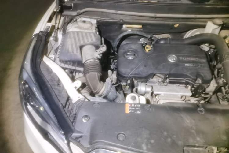 Used Buick Envision 2016 20T Two-Wheel-Drive Elite Model
