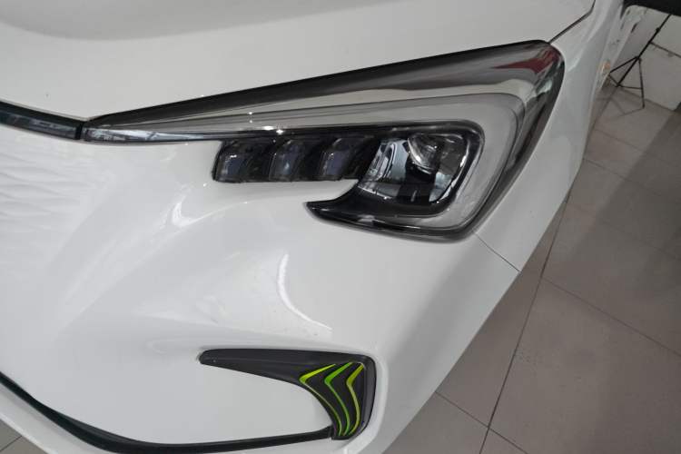 Used Oshan Benni E-Star 2020 Heart Edition Lithium Iron Phosphate (31.18 kWh)
