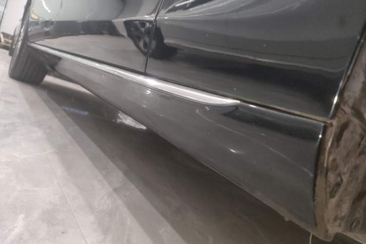 Used Mercedes-Benz E-Class 2023 Facelift E 260 L
