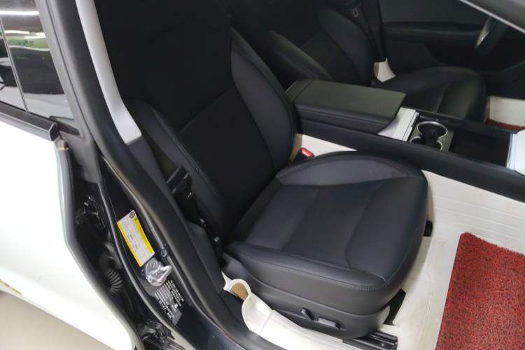 Used Tesla Model 3 2023 Rear-Wheel-Drive Version