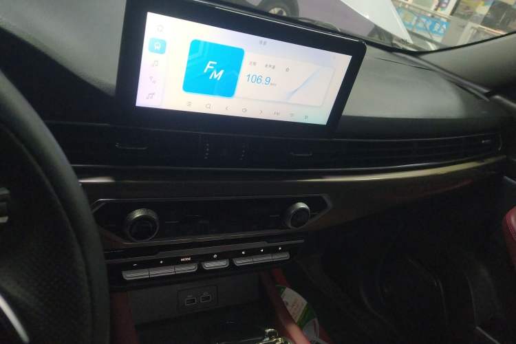 Used JETOUR X70 2023 1.5T Manual Overdrive Version 5 Seats
