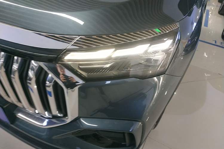 Used Geely Auto Haoyue L 2023 2.0T DCT Prestige Edition
