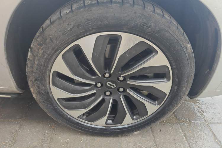 Used Hima AITO M7 2024 1.5T Rear-Drive Plus Version 5 Seats
