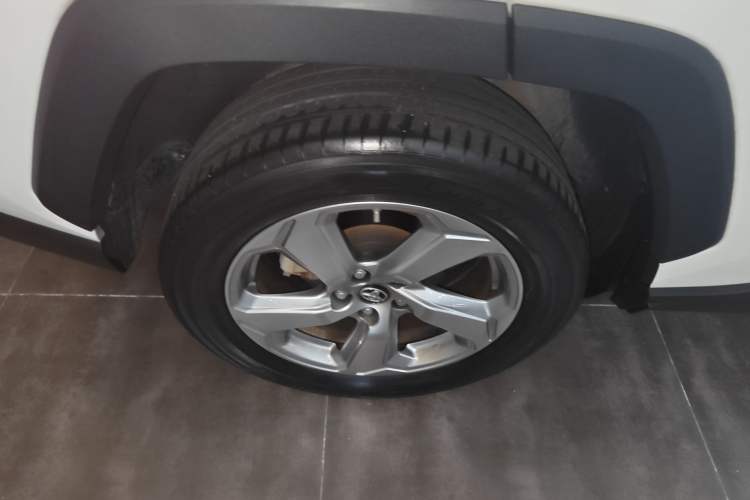 Used Toyota RAV4 2020 2.0L CVT Two-Wheel Drive Fashion PLUS Edition
