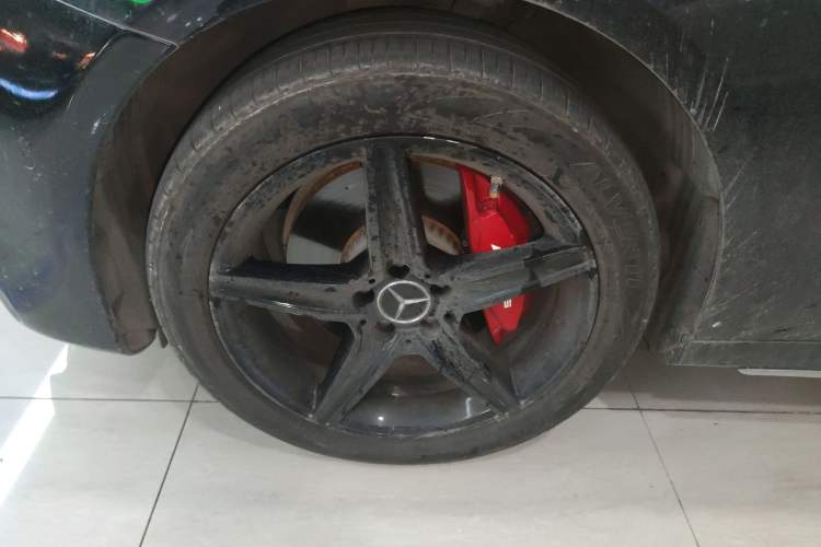 Used Mercedes-Benz E-Class 2020 E 300 L Sporty and Stylish Model
