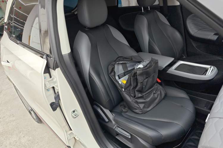 Used Dongfeng NAMMI 01 2024 New Edition 330 Plus Smart+
