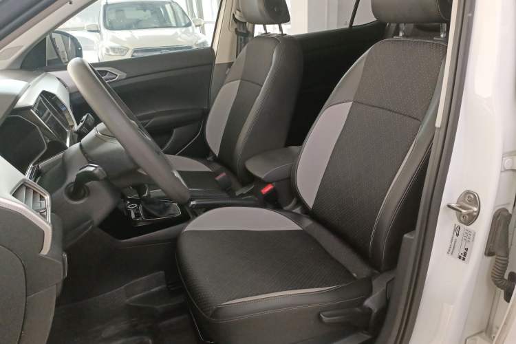 Used Volkswagen Tacqua 2023 200TSI DSG Joy-Connect Edition