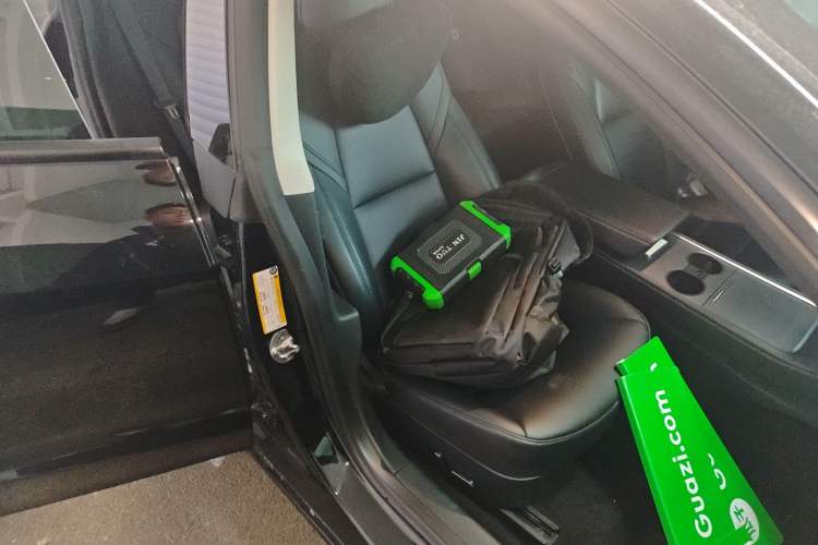 Used Tesla Model 3 2022 Rear-Wheel-Drive Version
