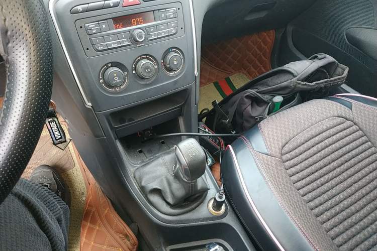 Used Peugeot 308 2014 Enjoy Edition Classic 1.6L Manual YouShang Model
