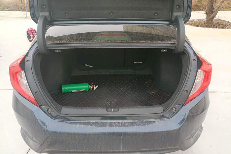 Used Honda Civic 2016 220TURBO CVT Luxury Edition