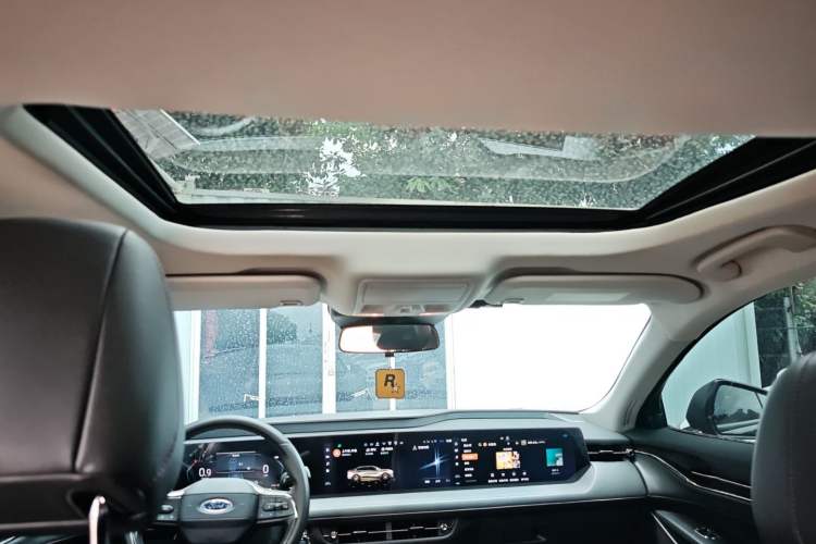 Used Ford Mondeo 2022 EcoBoost 245 Luxury Model
