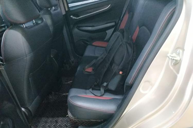 Used Geely Auto Vision X3 2021 PRO 1.5L CVT Deluxe Model
